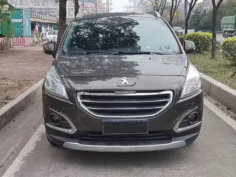 Peugeot 3008 2013 2.0L Automatic Trend Edition фото 3