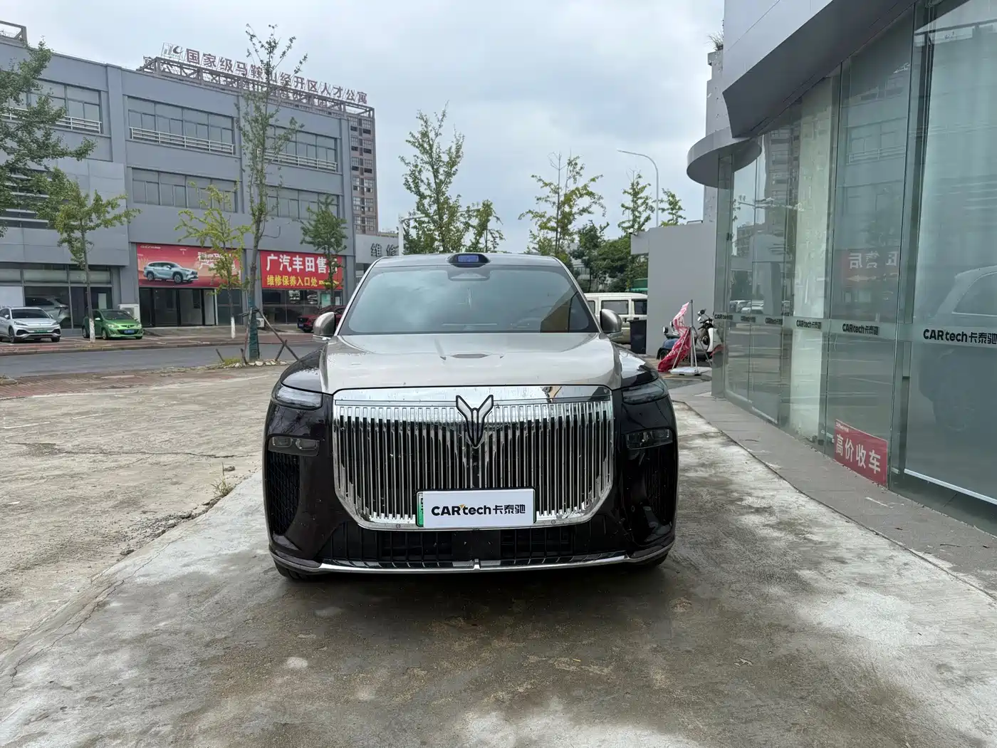Voyah Auto VOYAH Taisan 2025 2026 Model Base