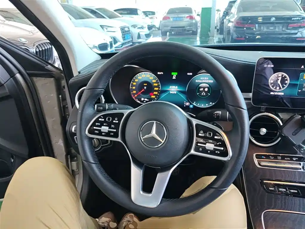 Mercedes-Benz C-Class 2019 Facelift C 260 L Sport фото 11