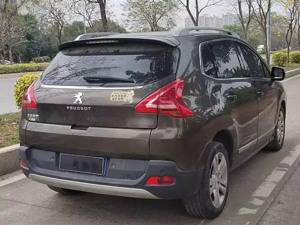 Peugeot 3008 2013 2.0L Automatic Trend Edition фото 6