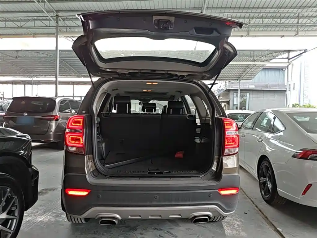 Chevrolet Captiva 2017 2017 2.4L 2WD Luxury Edition 7-Seater