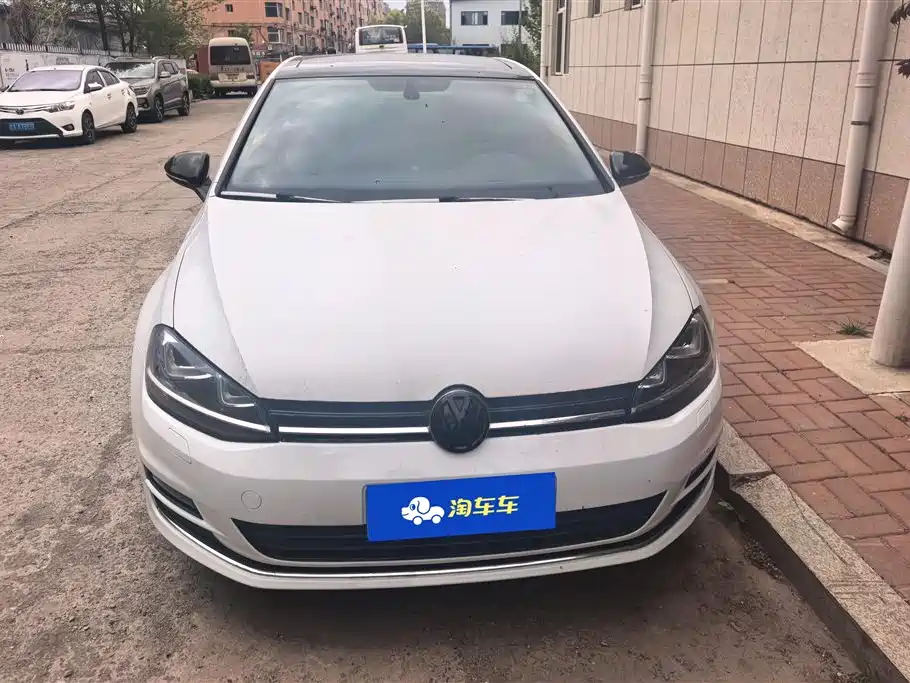 Volkswagen Golf 2016 1.4TSI 25th Anniversary Edition фото 2