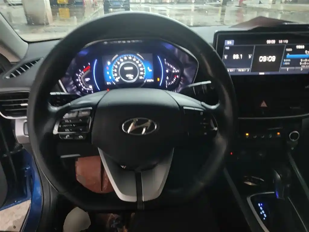 Hyundai Fista 2019 280TGDi Sport Edition China VI фото 11