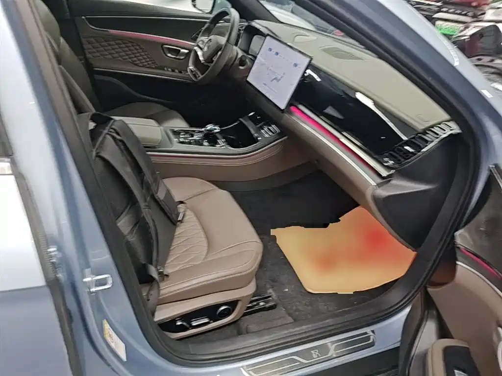 BYD Han 2023 DM-i Champion Edition 121KM Premium фото 25