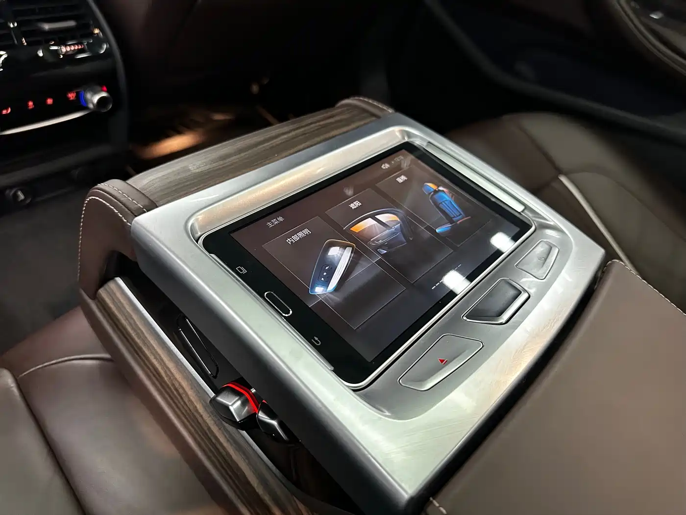 BMW 5 Series 2018 Facelift 530Li Exclusive Luxury Package фото 30