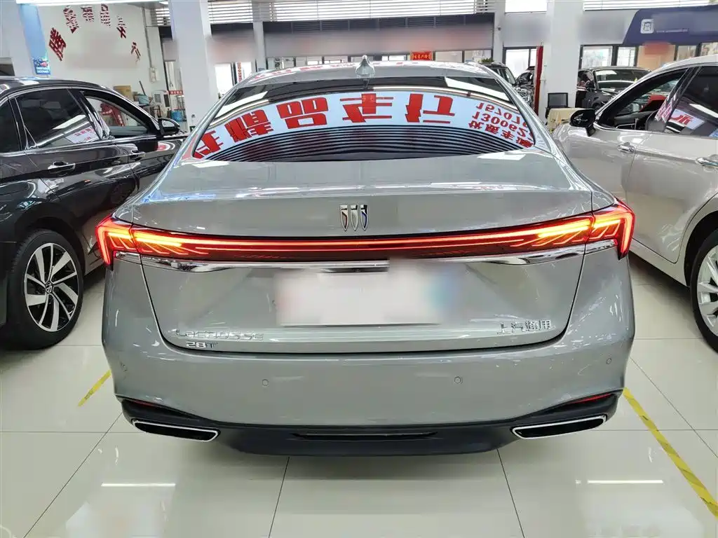 Buick LaCrosse 2023 28T Premium Edition фото 4