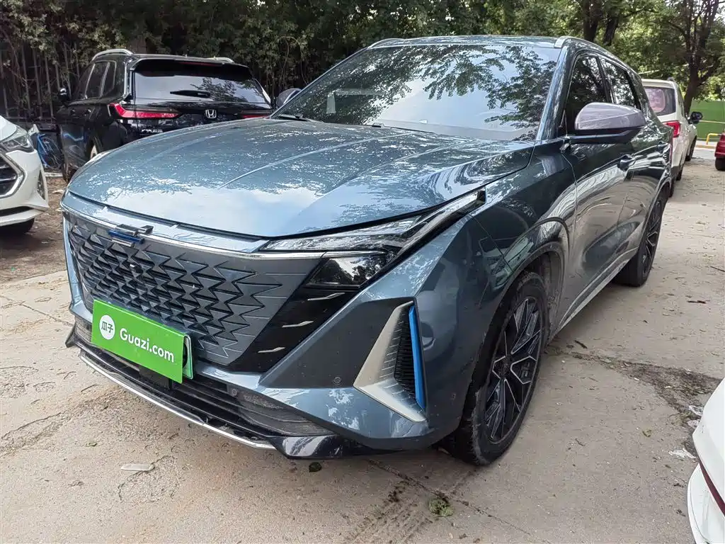 Changan Oshan Z6 EV 2022 Blue Whale iDD 150KM Flagship PLUS Smart Parking Edition