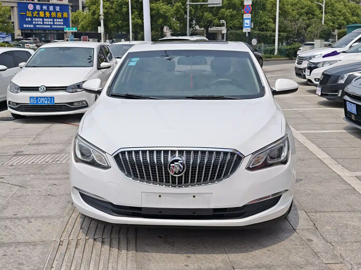 Buick Excelle 2016 15N Automatic Elite фото 2