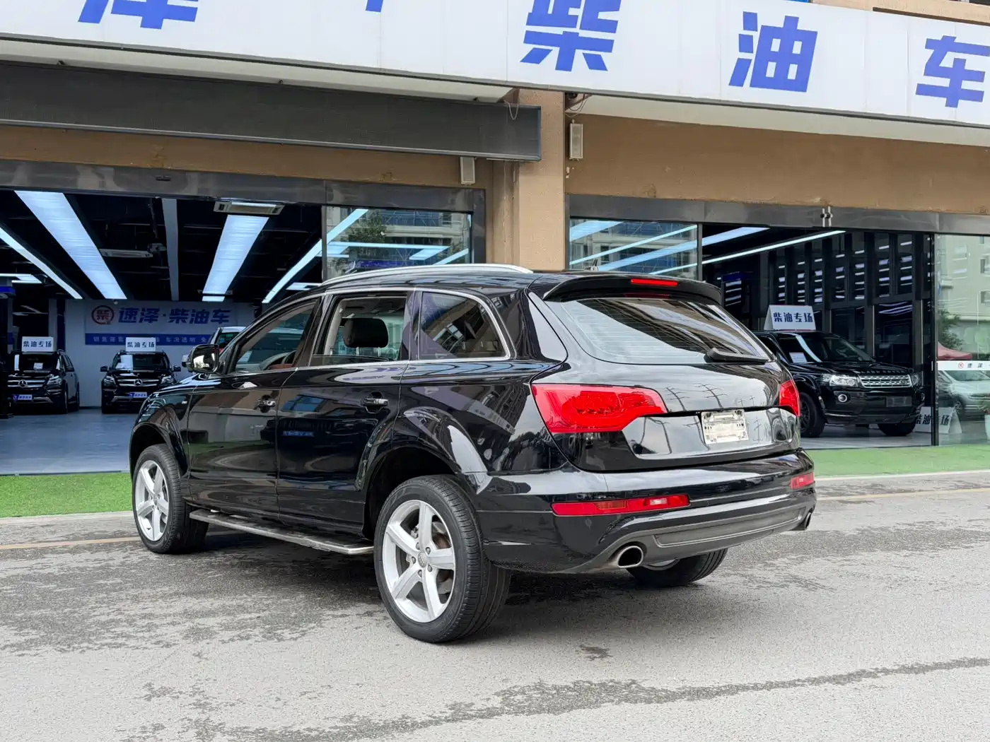Audi Q7 2013 35 TDI Leading фото 14