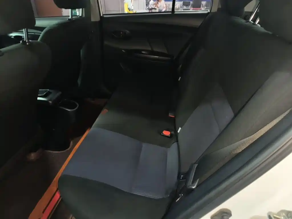 Toyota YARiS L Zhi Xuan 2016 Facelift 1.5E CVT Charming Edition фото 17