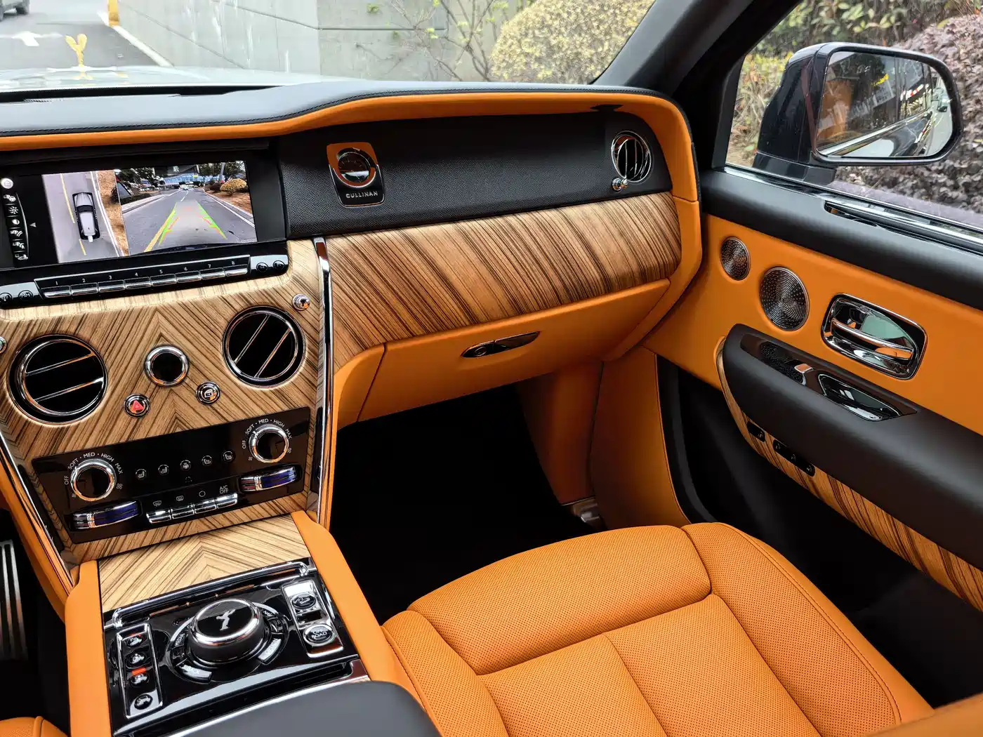 Rolls-Royce Cullinan 2023 2018 4-Seater Version