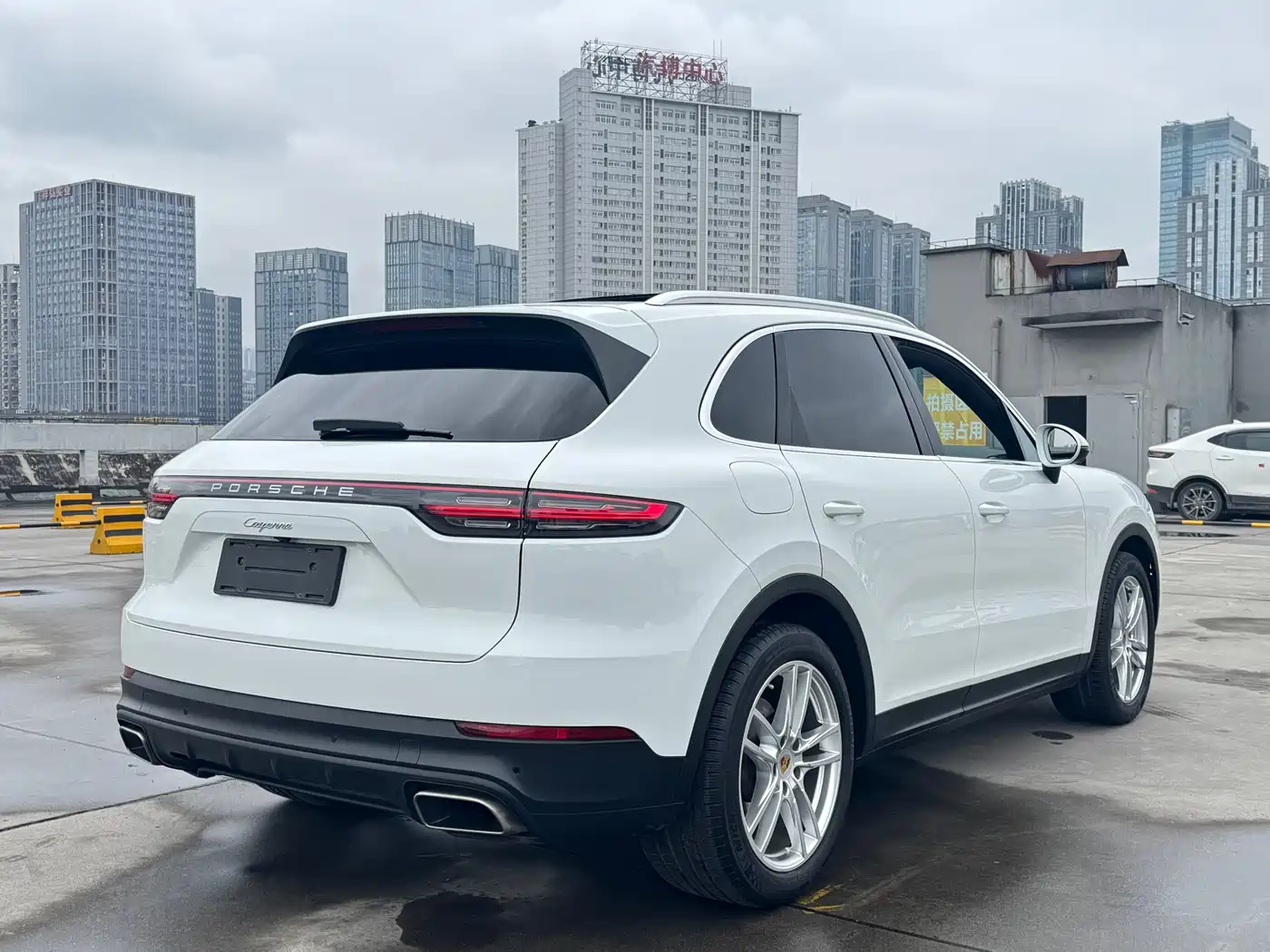 Porsche Cayenne 2019 Cayenne 3.0T фото 16