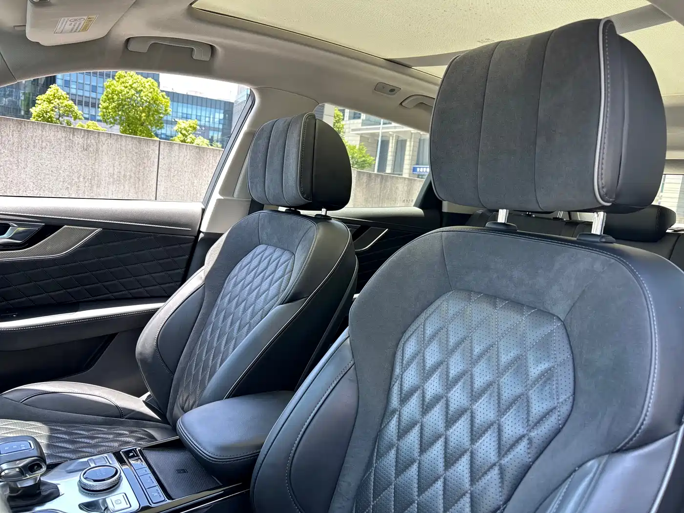 Hongqi HS5 2019 2.0T Smart Connect Enjoy Edition фото 17