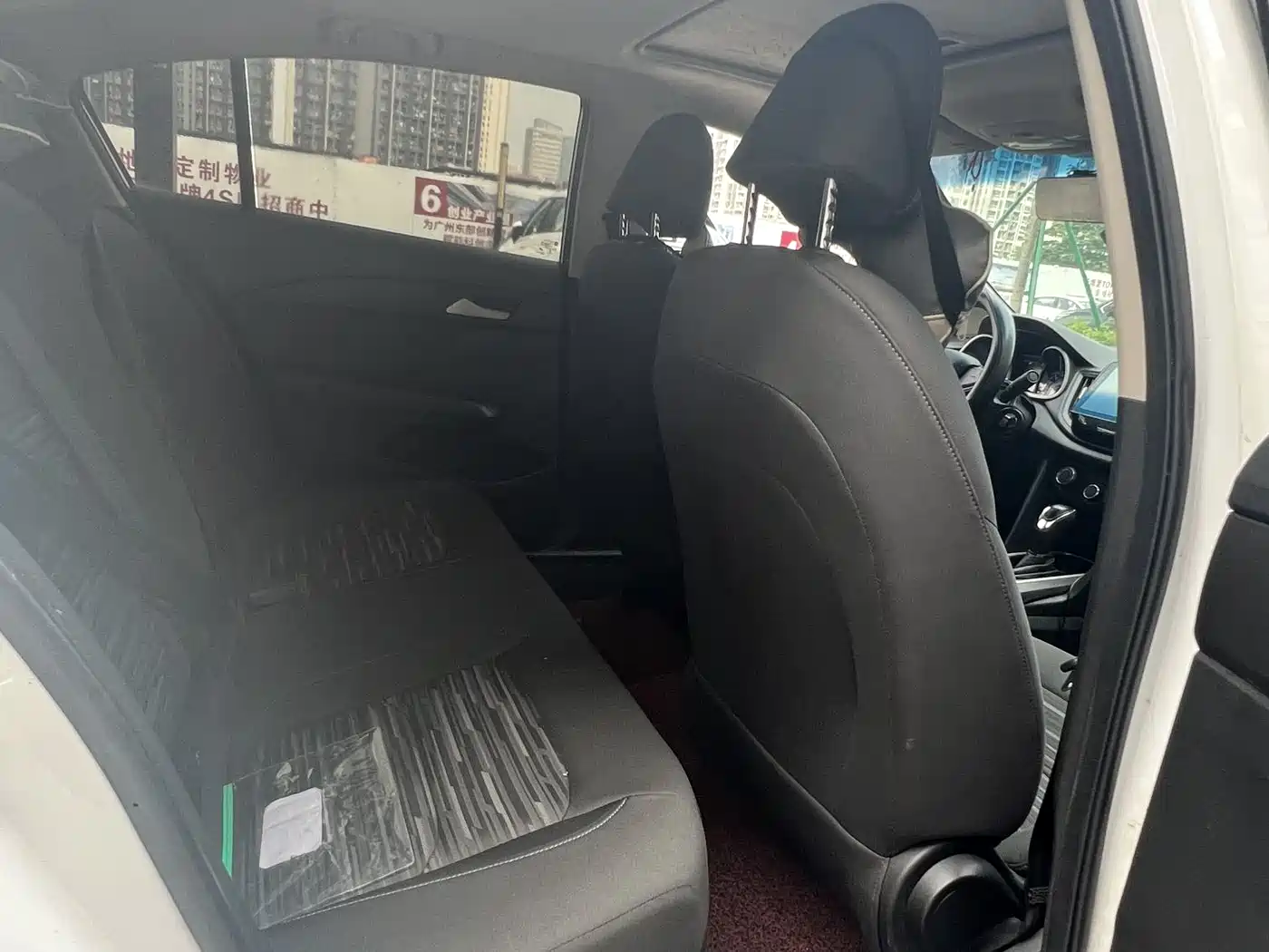 Chevrolet Cavalier 2019 320 Auto Sunroof Enjoyment Edition фото 8