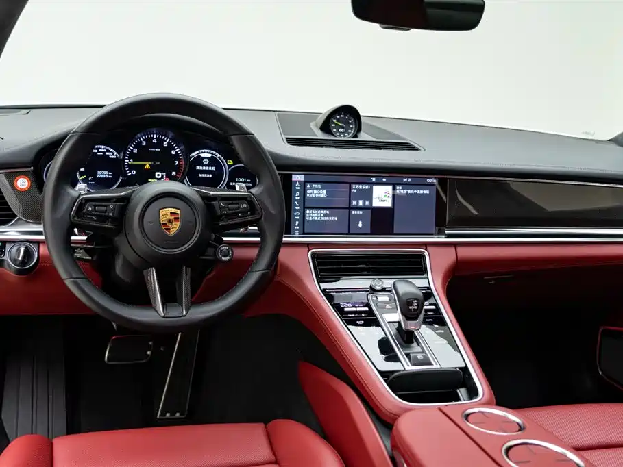 PORSCHE PANAMERA NEW ENERGY