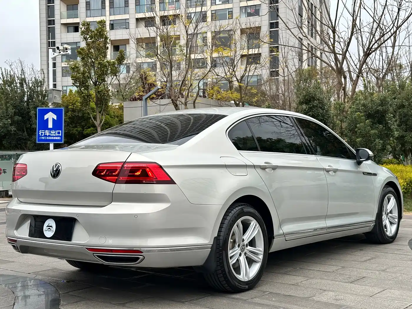 Volkswagen Magotan 2018 330TSI DSG Luxury фото 7