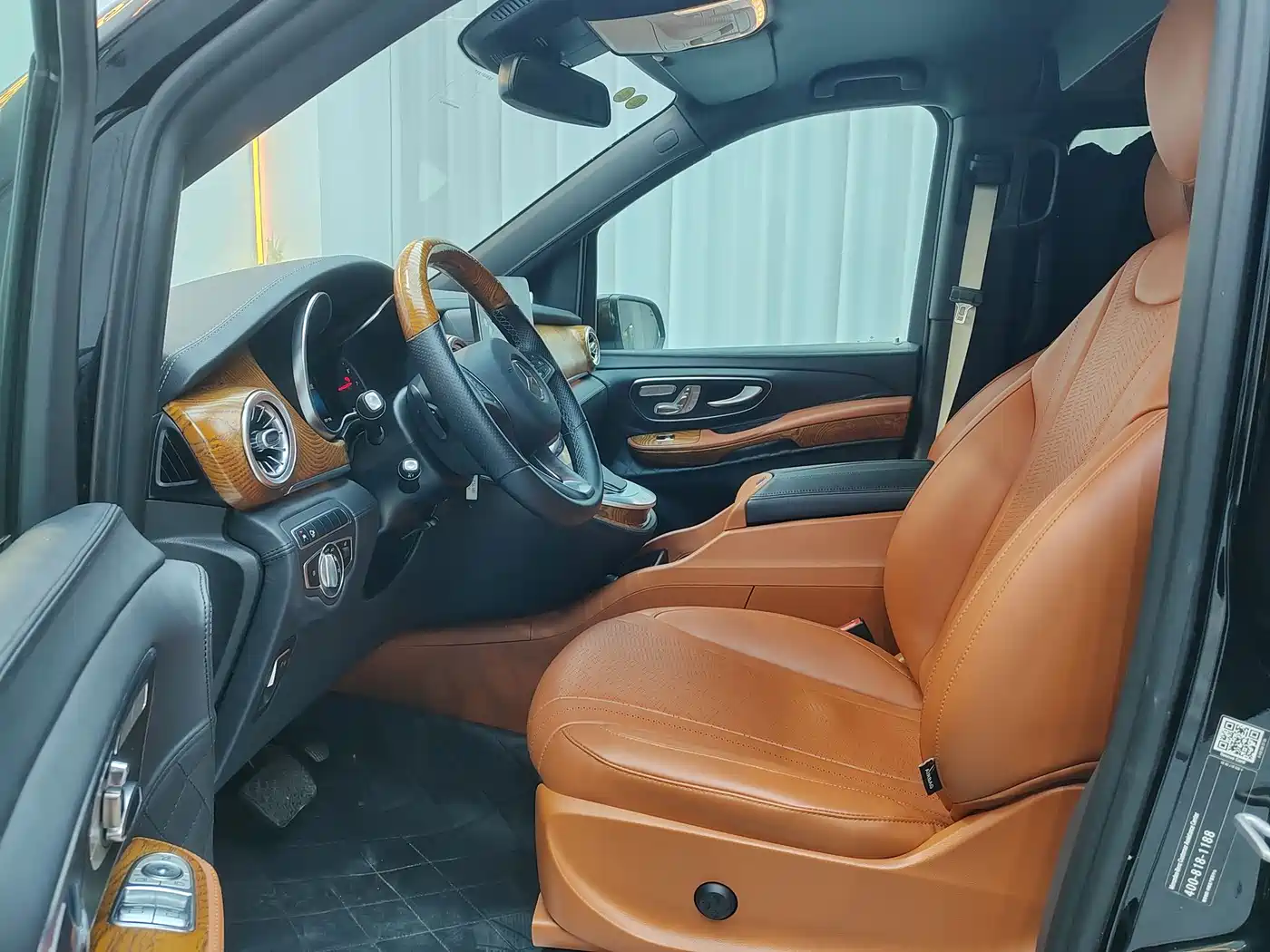 Mercedes-Benz V-Class 2021 V 260 L Long Wheelbase Luxury Edition фото 4