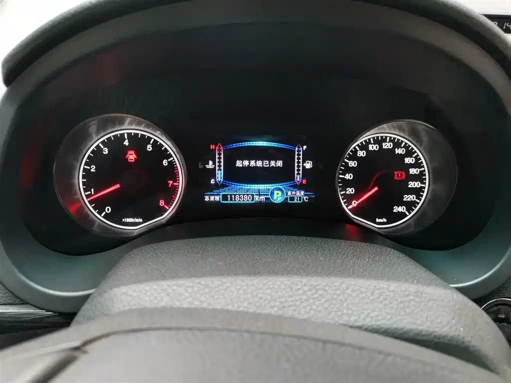 BYD Surui 2015 Facelift 1.5L Auto Luxury фото 8