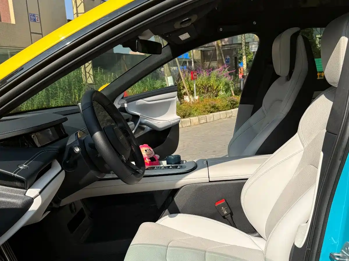 XIAOMI CAR XIAOMI SU7