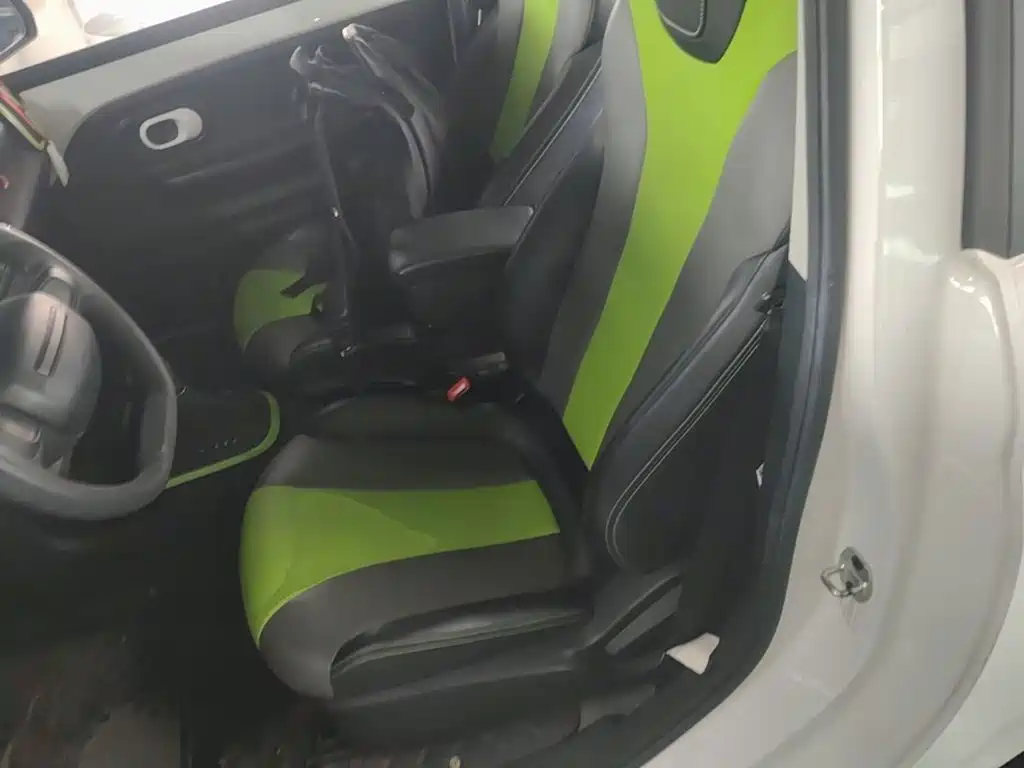 Roewe Clever 2020 2020 Urban Style Edition