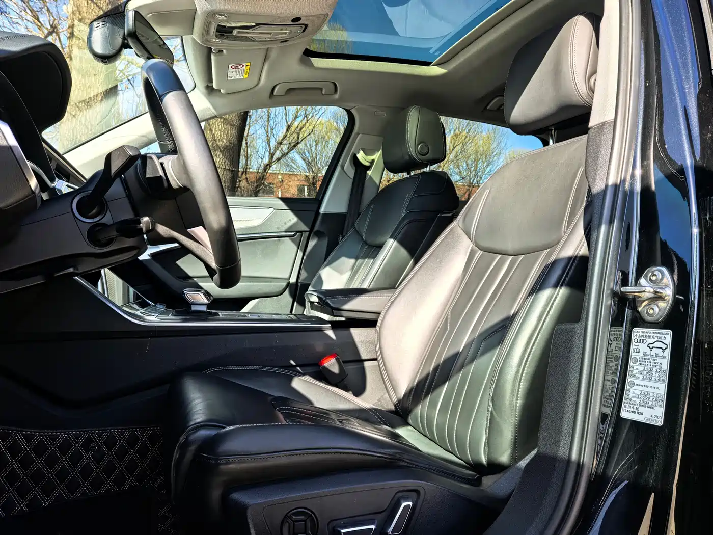 Audi A6L 2024 40 TFSI Luxury Elegance фото 10