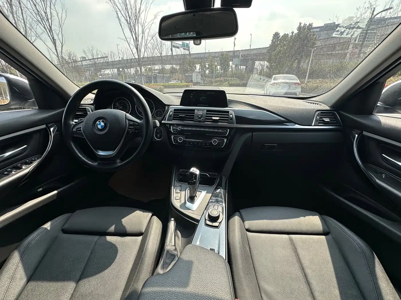 BMW 3 Series 2018 320Li Fashion Style фото 8