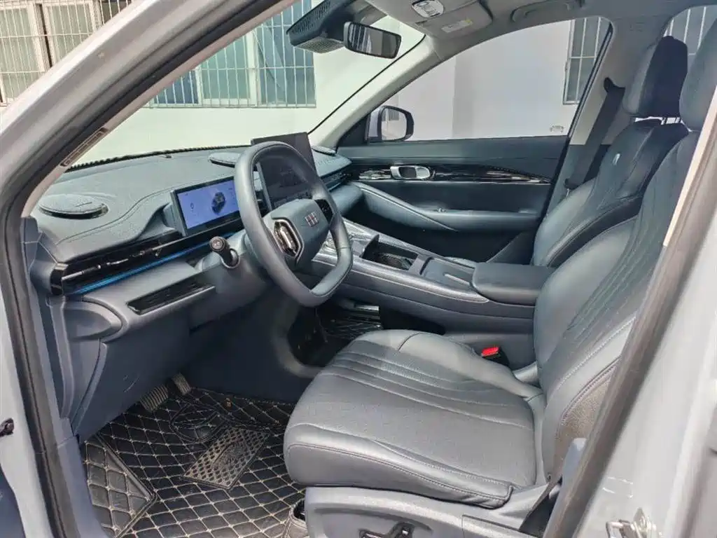 GEELY GALAXY GALAXY E5