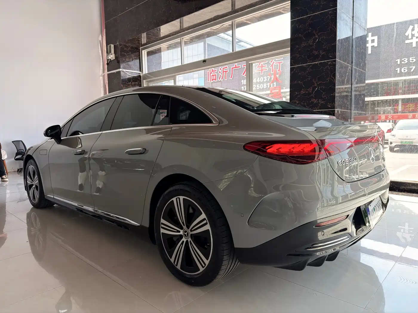 Mercedes-Benz EQE 2022 350 Luxury Edition фото 14