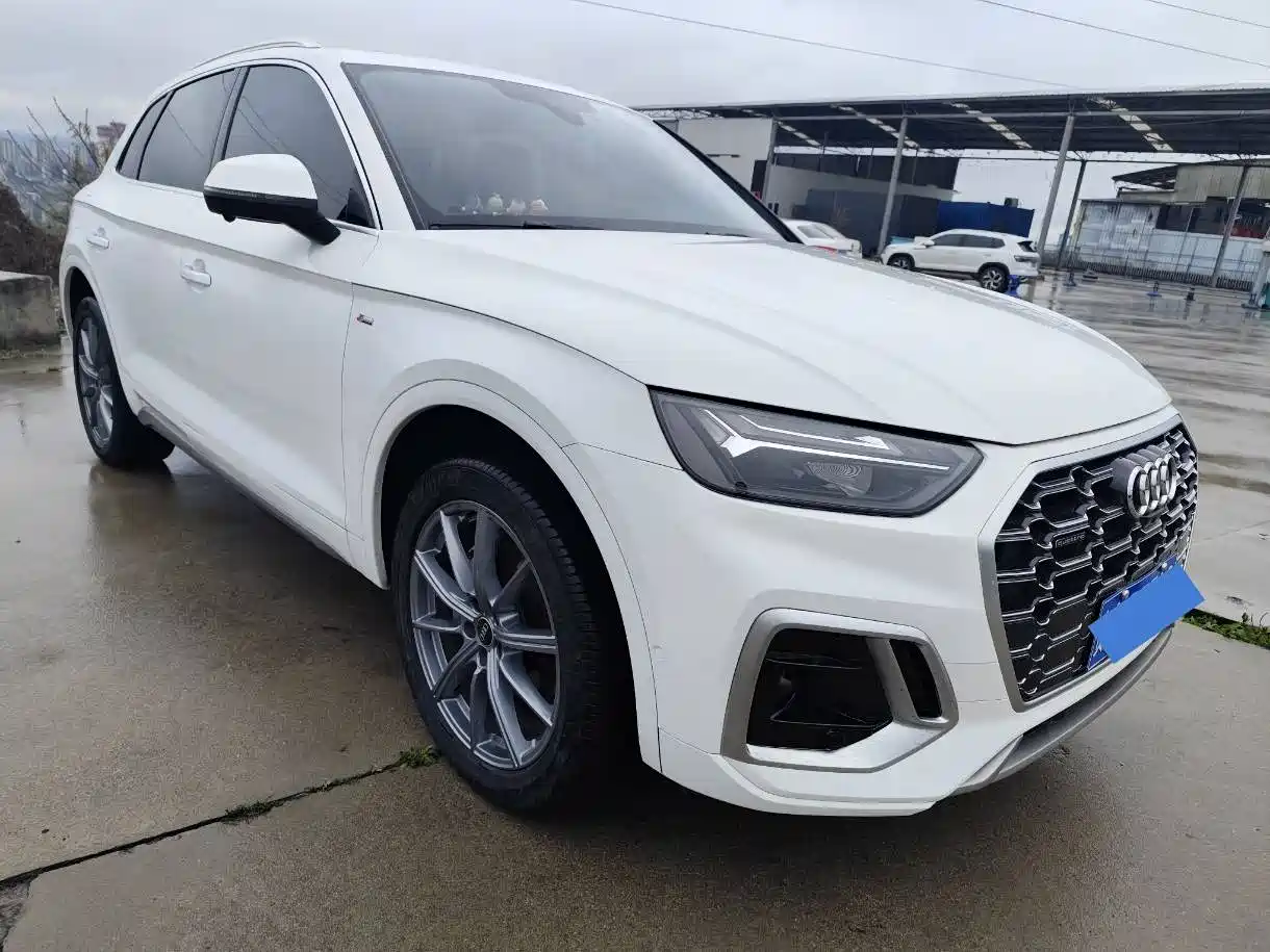 Audi Q5L 2022 Facelift 45T Luxury Dynamic фото 3