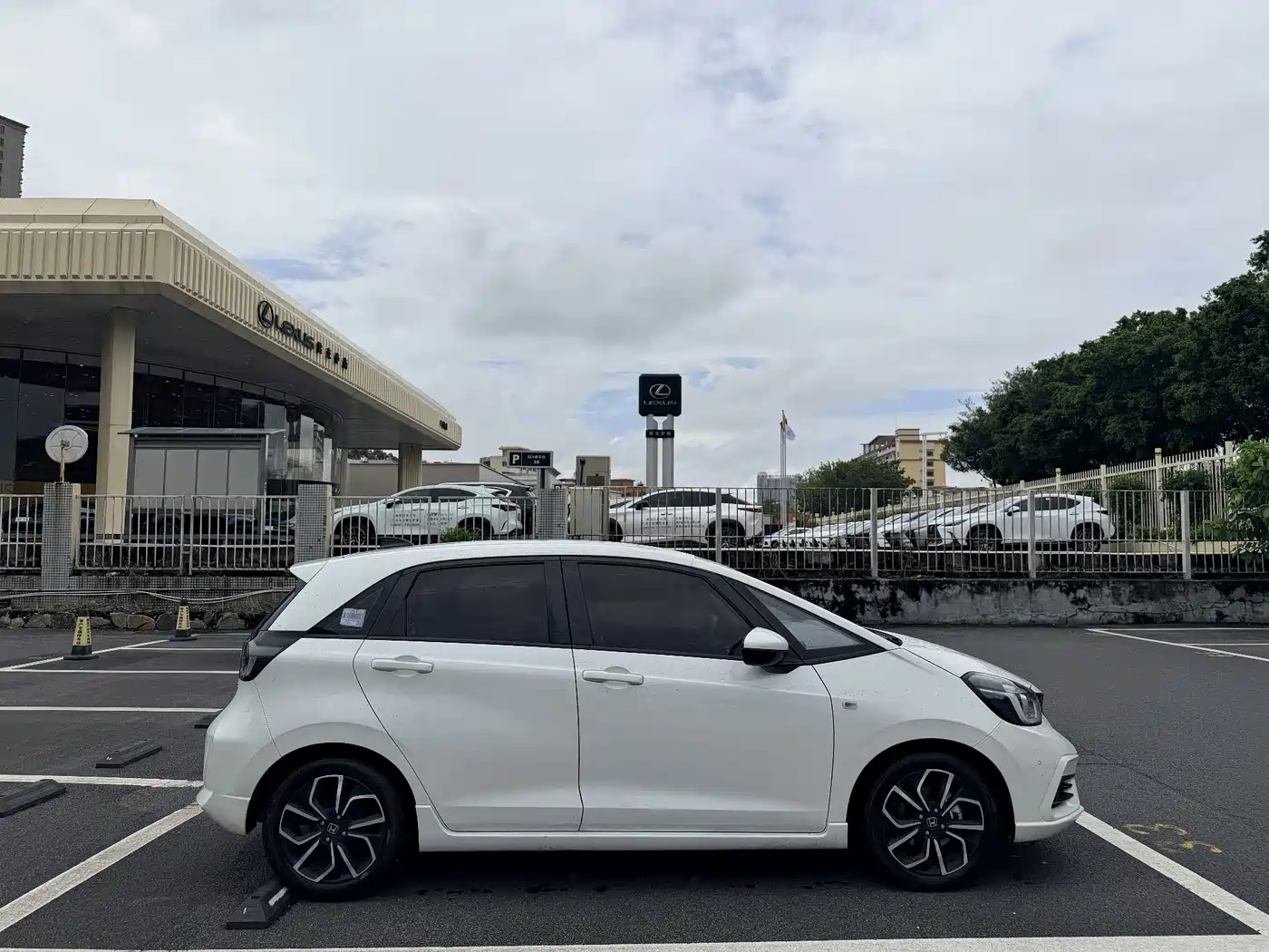 Honda LIFE 2024 2023 1.5L CVT SPORT Heartbeat Edition