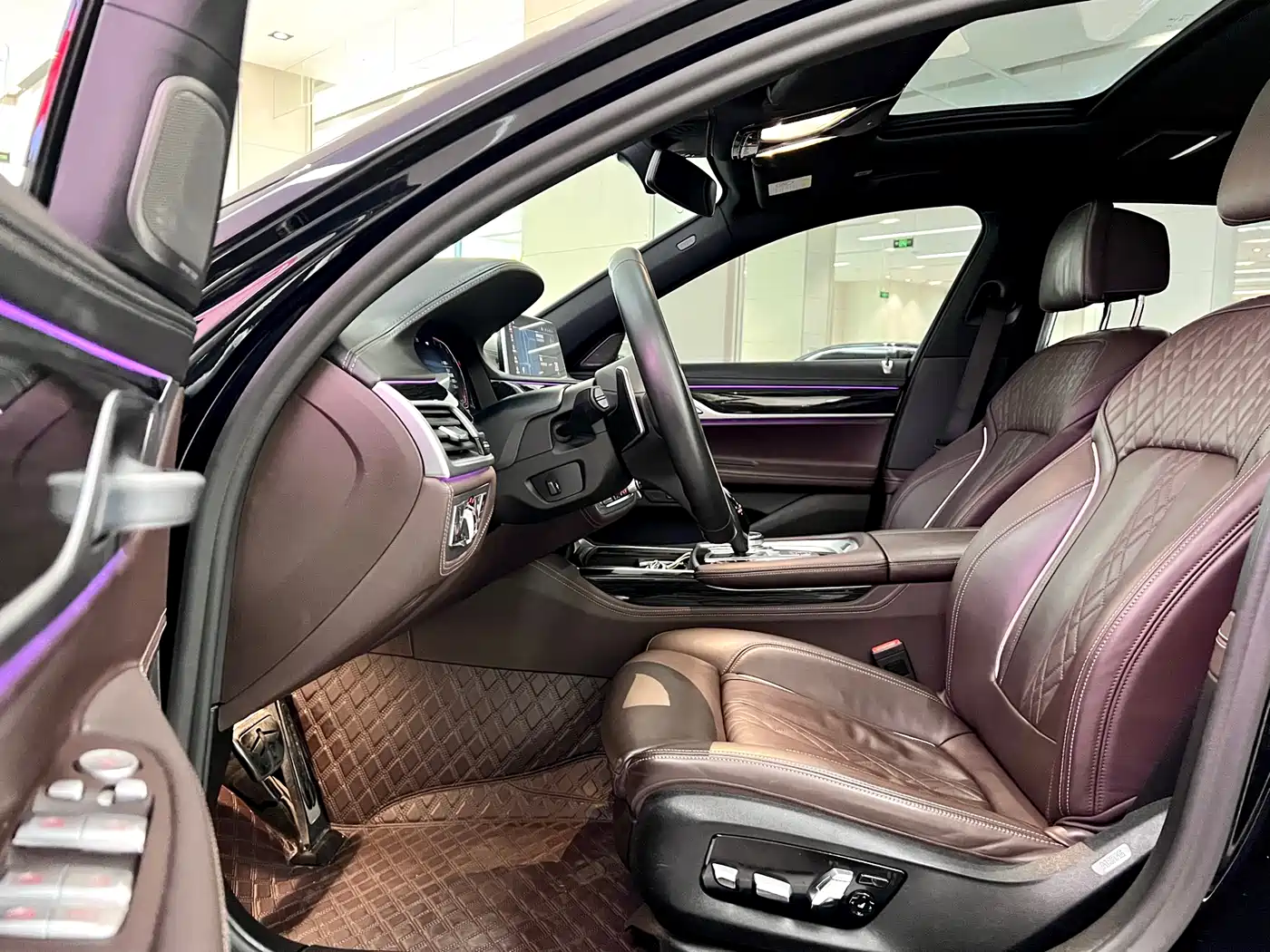 BMW 7 Series 2019 730Li M Sport Package фото 7