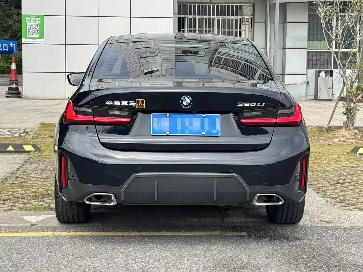 BMW 3 Series 2023 320Li M Sport Package фото 18