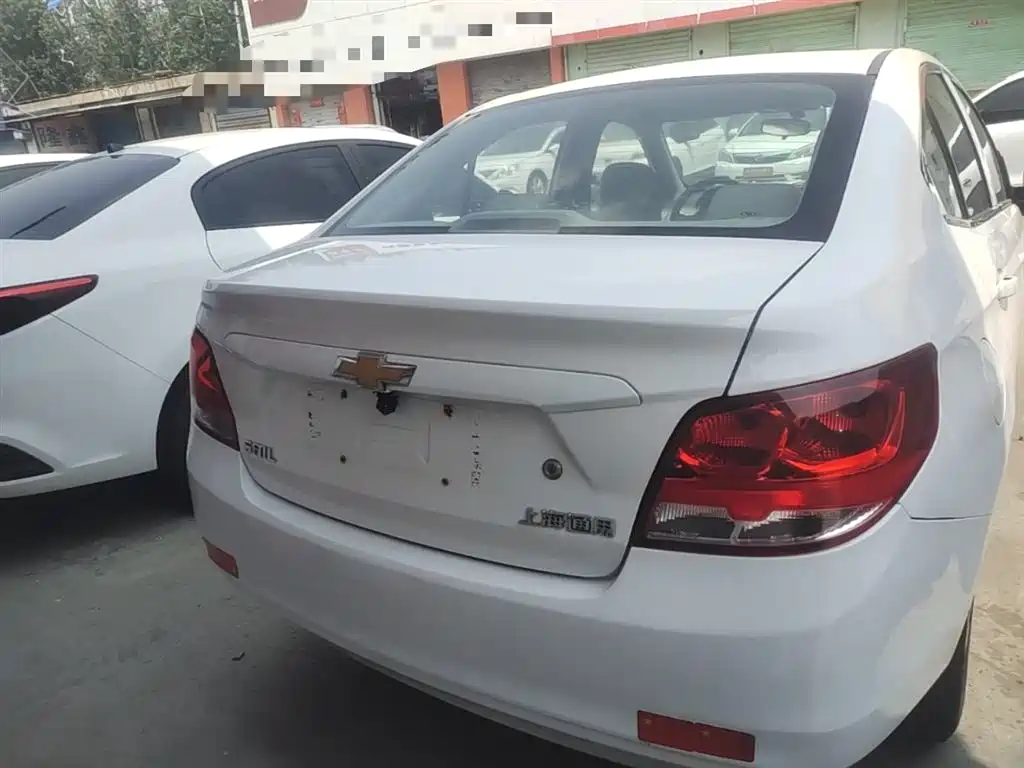 Chevrolet Sail 2015 Sail 3 1.3L Manual Ideal Edition фото 6