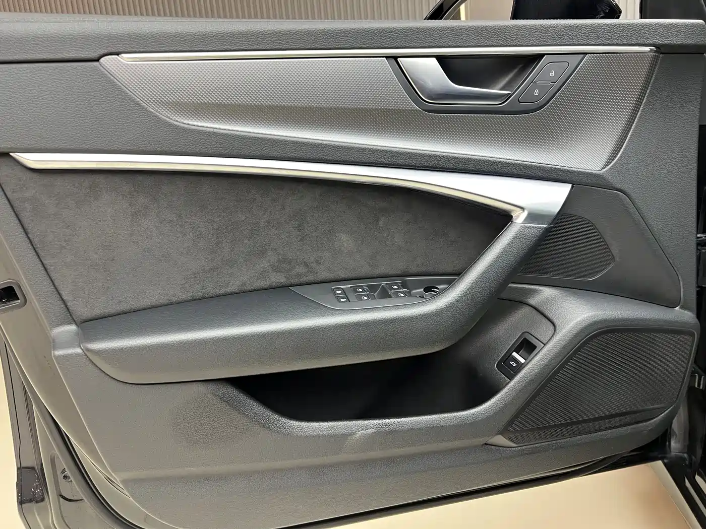Audi A6L 2019 40 TFSI Luxury Dynamic фото 7