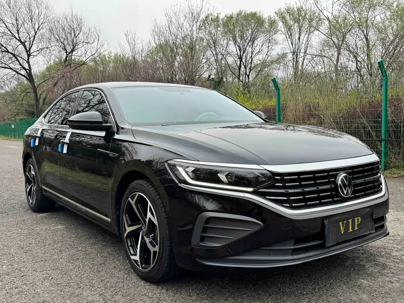 Volkswagen Passat 2024 280TSI Business Edition фото 2