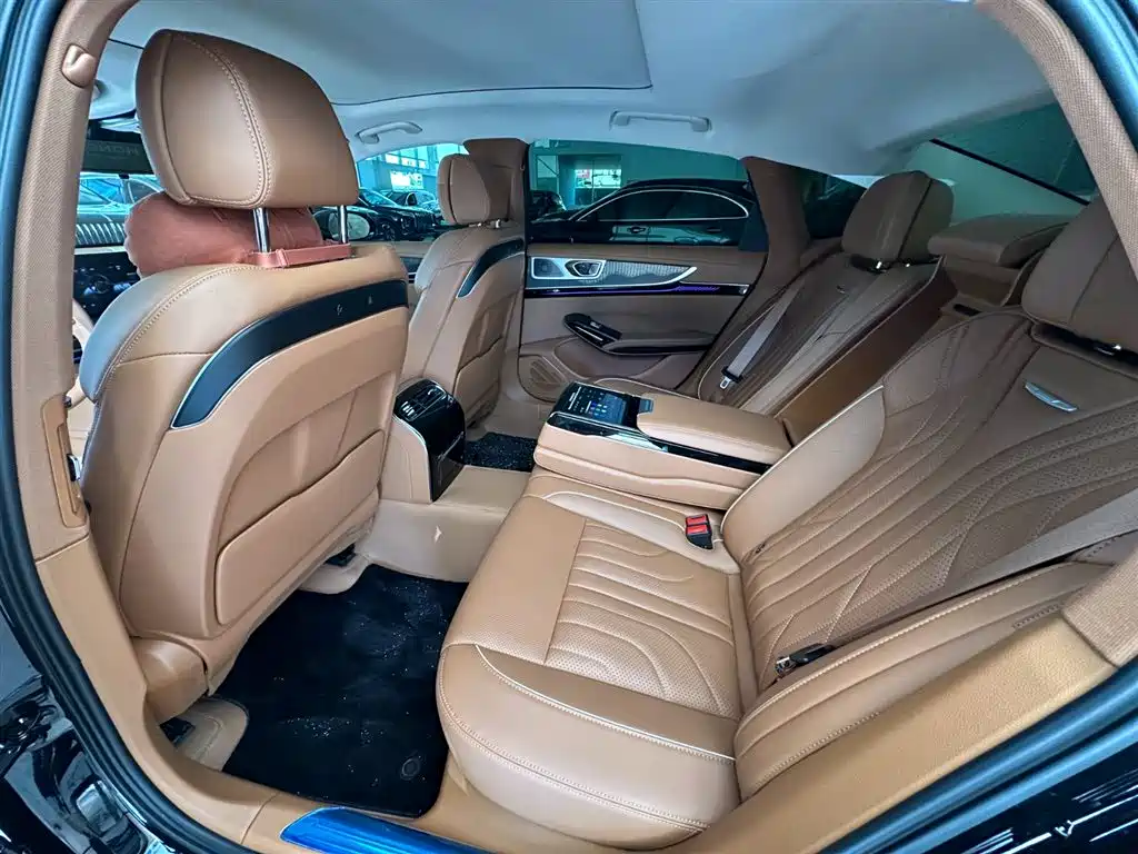 Hongqi H9, миниатюра 12