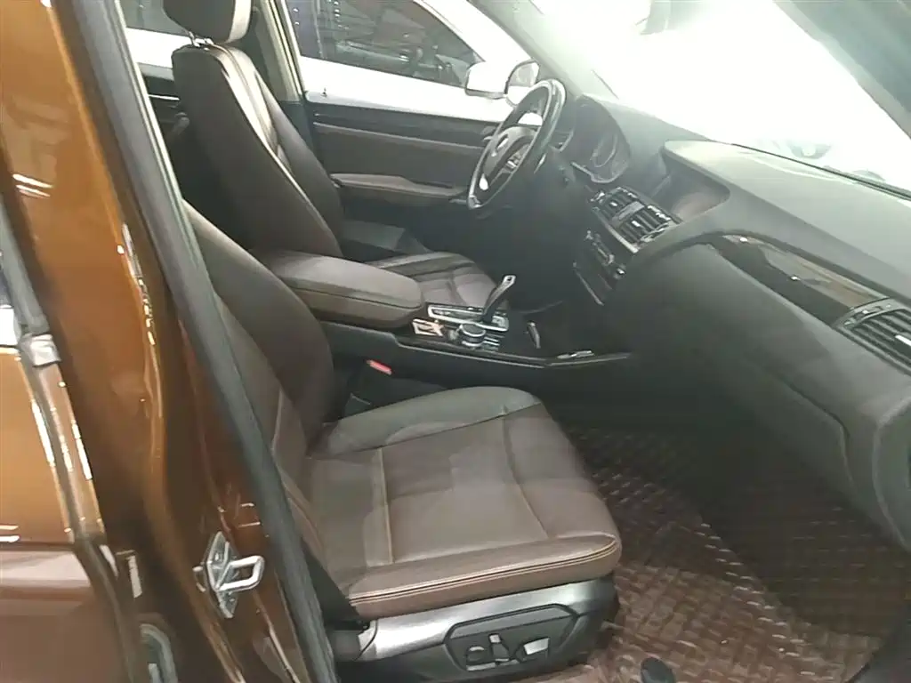 BMW X4 2014 xDrive20i X Design Package фото 25