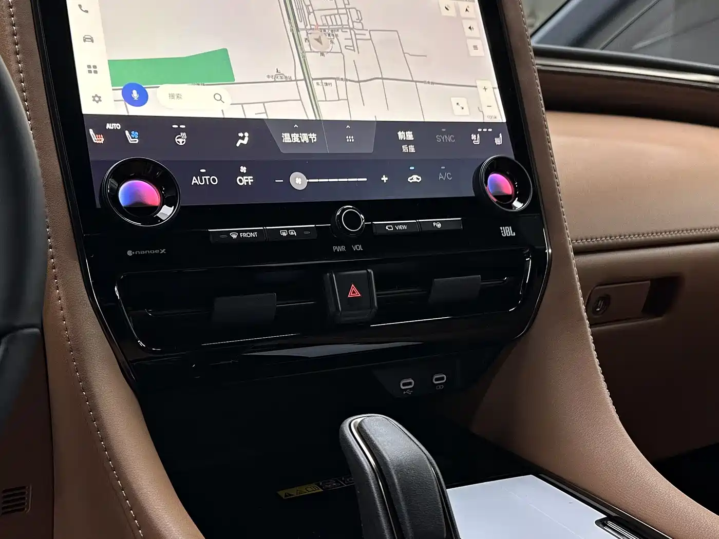 Toyota Alphard 2024 Hybrid 2.5L Ultimate Enjoyment Edition фото 21