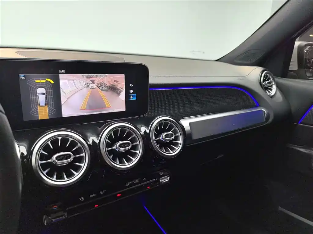 Mercedes-Benz GLB 2020 GLB 200 Fashion фото 6