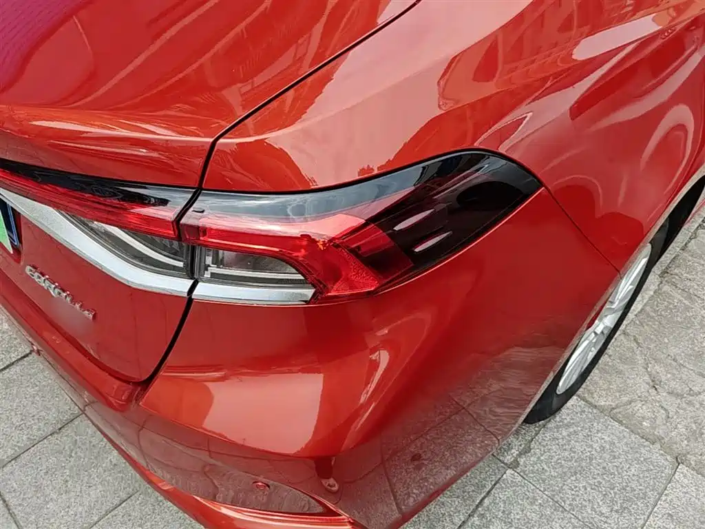 Toyota Corolla 2019 1.2T S-CVT GL-i Elite Edition фото 8