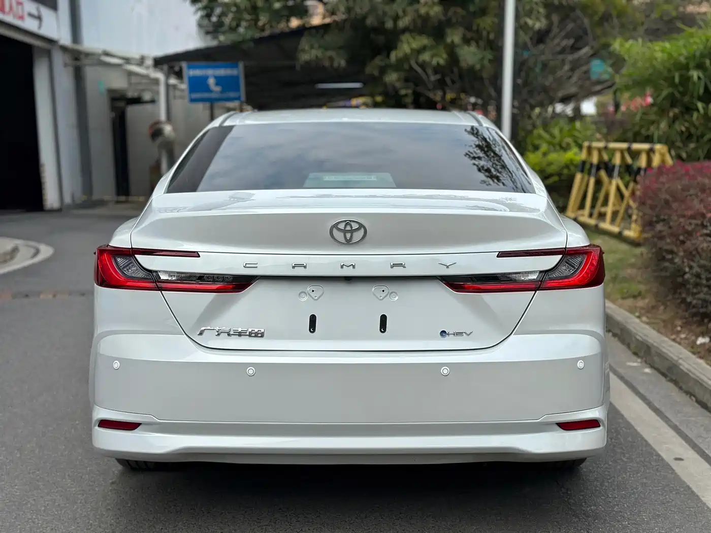 Toyota Camry 2025 2024 Hybrid 2.0HGVP Luxury Edition