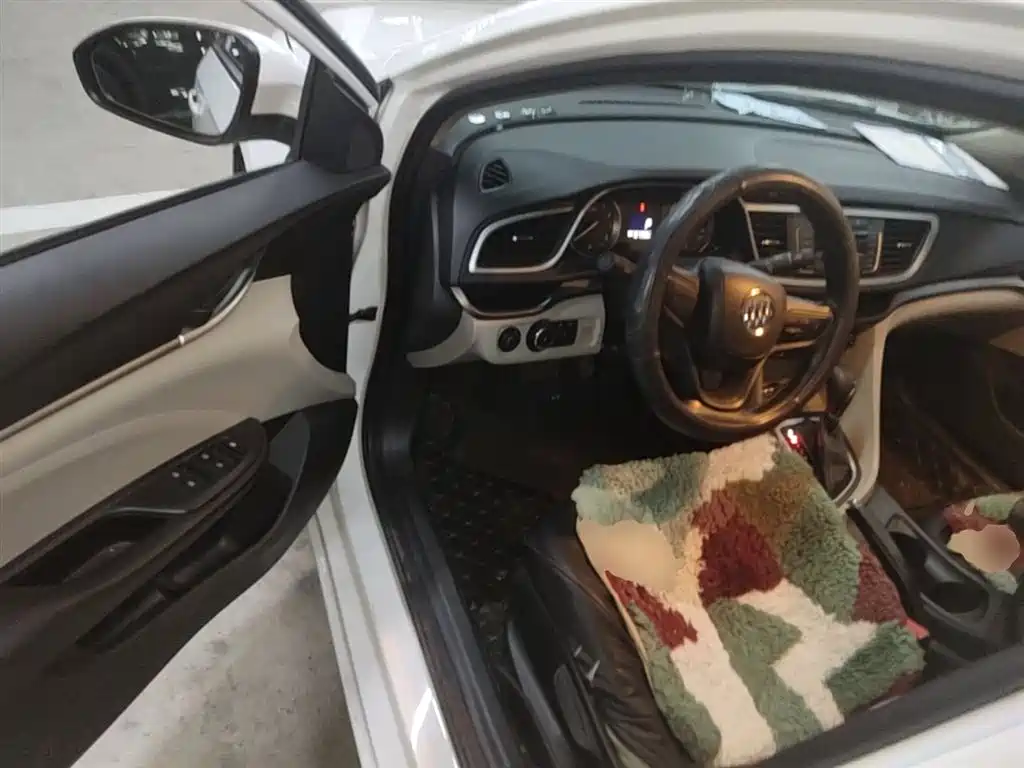 Buick Excelle 2017 15N Automatic Progressive фото 16