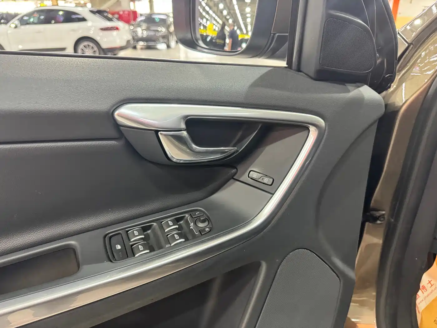 Фото 23 - Volvo XC60