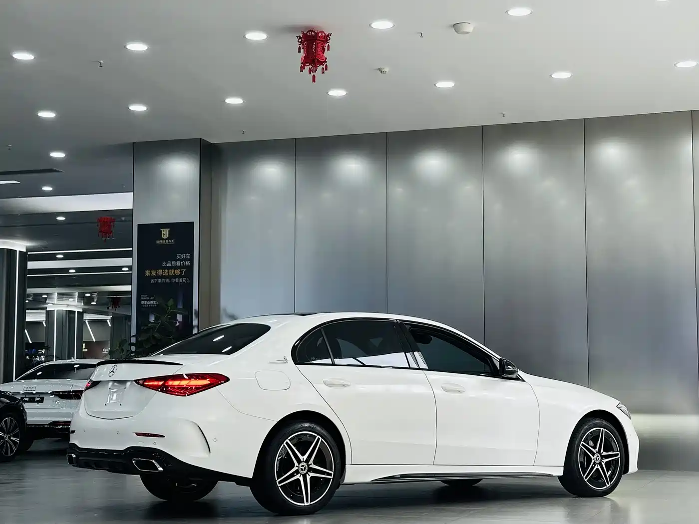 Mercedes-Benz C-Class 2024 C 260 L Night Edition Sport фото 7