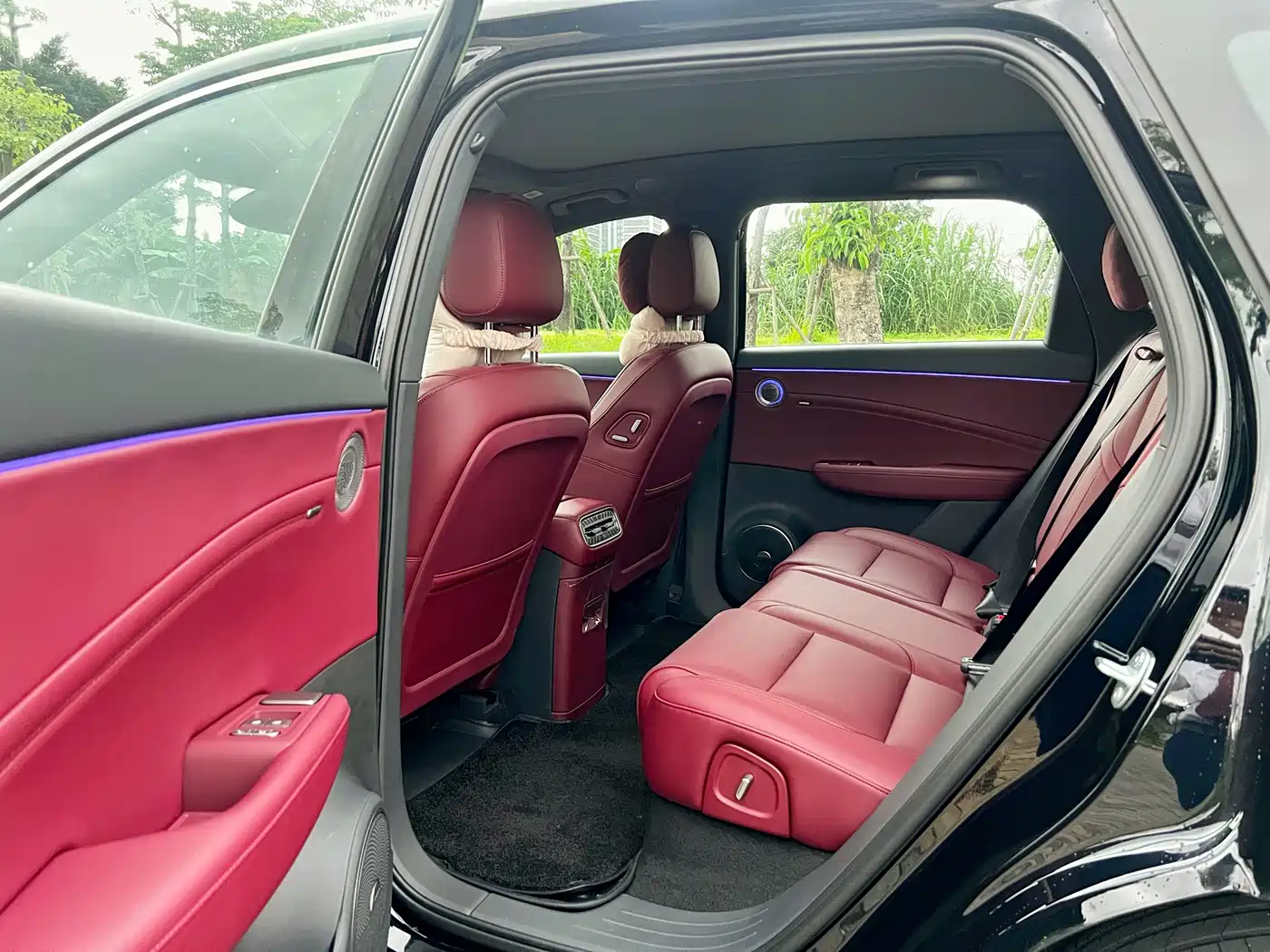 Hongqi HS6 PHEV 2026 Model 220 Intelligent Hybrid Edition фото 9