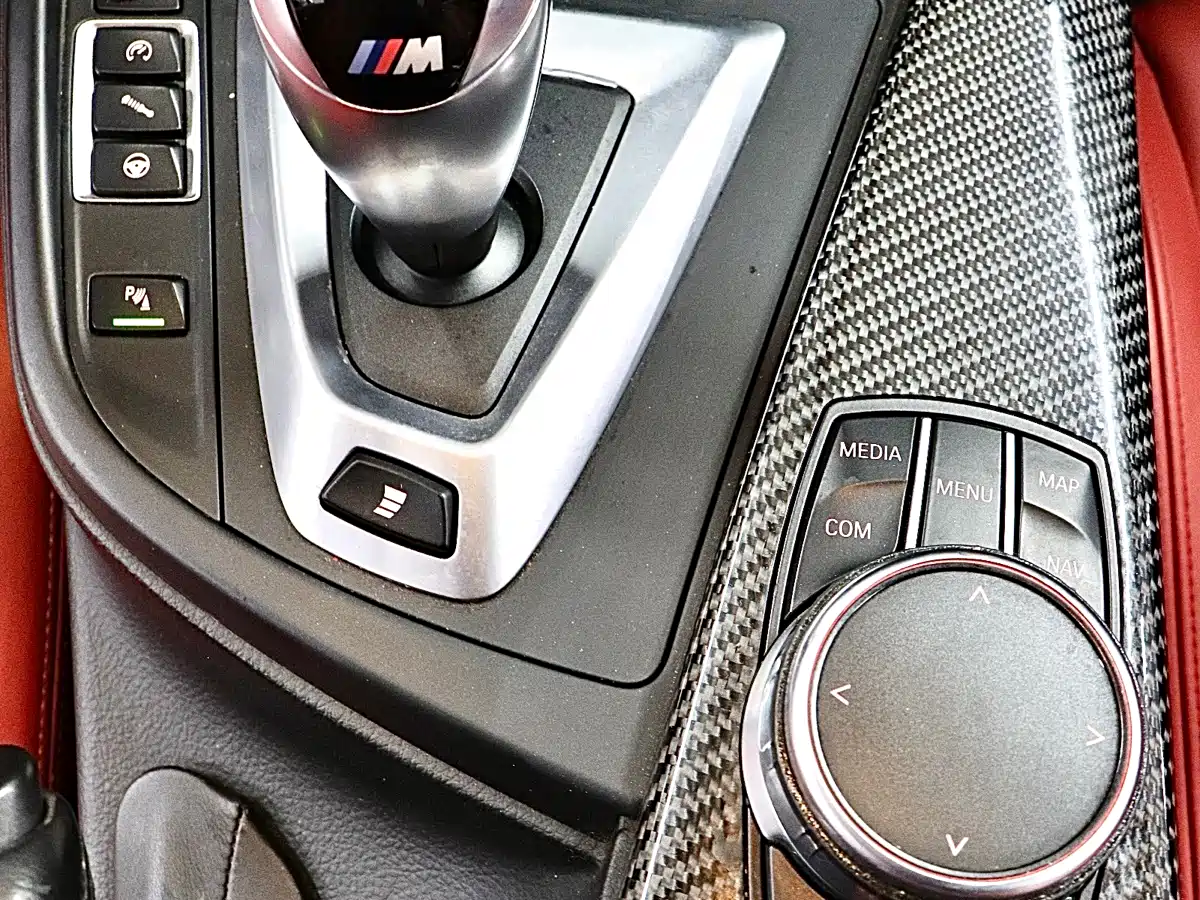 BMW M4 2017 M4 Coupe фото 17