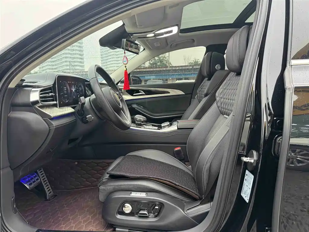 Hongqi H9 2020 3.0T Smart Connection Qi Chang Edition фото 14