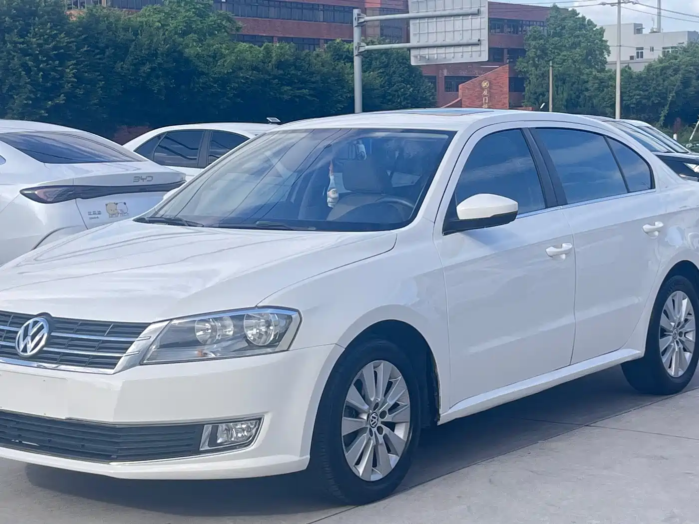 Volkswagen Lavida 2013 Facelift 1.4TSI DSG Comfort