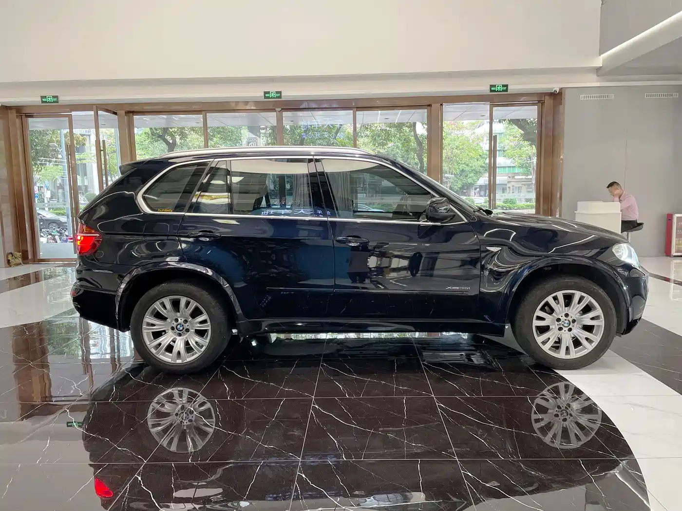 BMW X5 (Import) 2011 xDrive35i M Sport фото 3