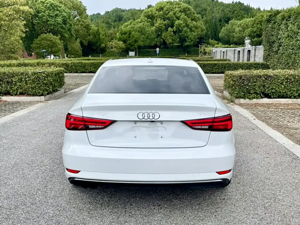 Фото 24 - Audi A3